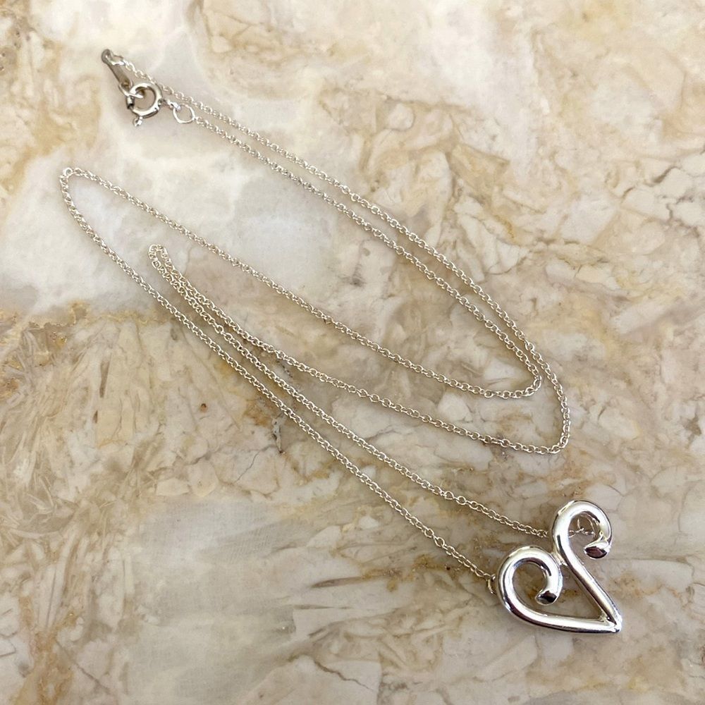 Tiffany & Co. Paloma Picasso Aries Zodiac Sign Necklace 925 Sterling Silver - Picture 2 of 8